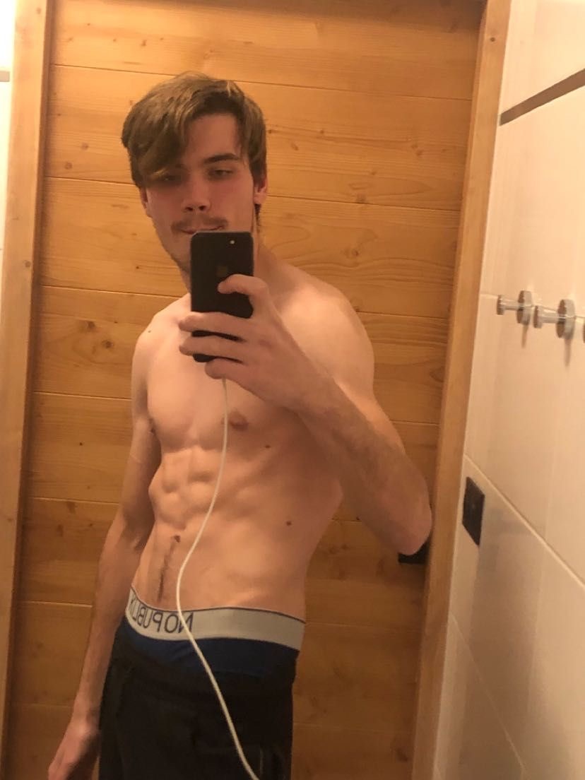 Profil de Denis, 23 ans, Escort TS Monaco à Lavilletertre