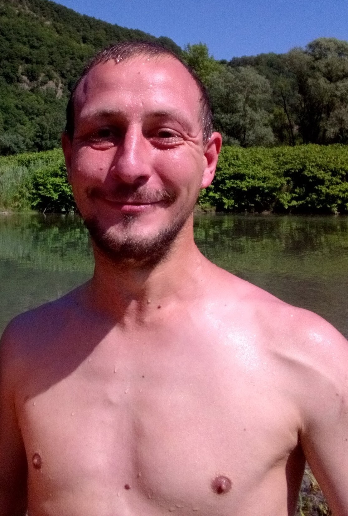 Profil de Circoncis, 40 ans, Escort TS Monaco à Faucompierre