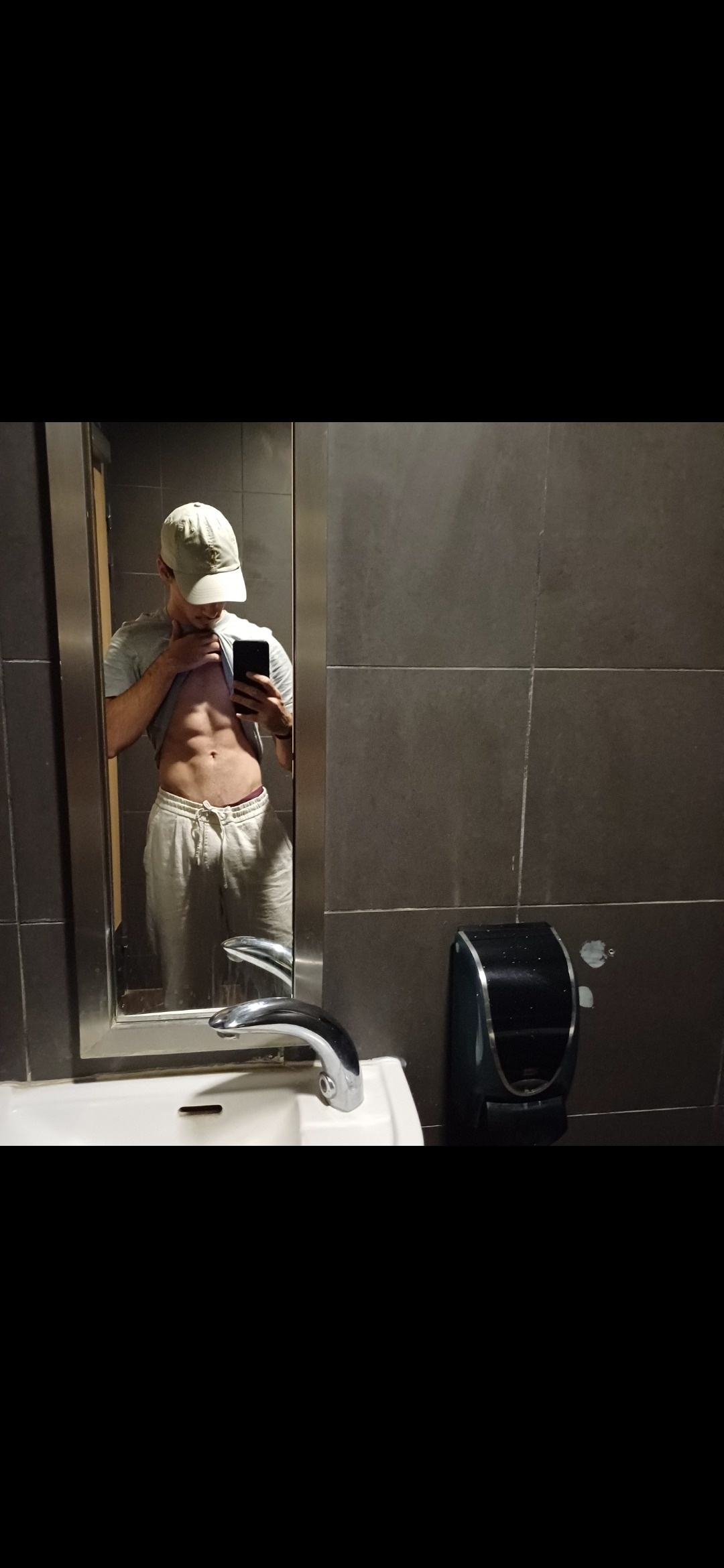 Profil de Fati, 21 ans, Escort TS Monaco à Ventouse