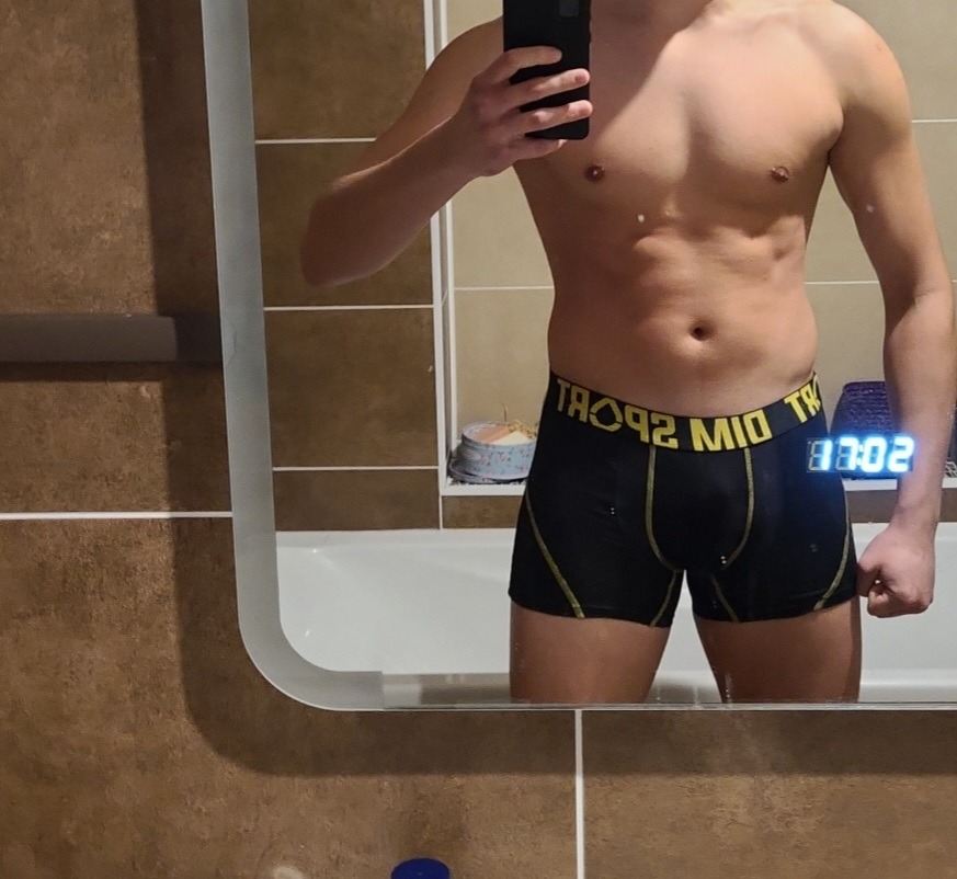 Profil de Yolan, 25 ans, Escort TS Monaco à Nersac