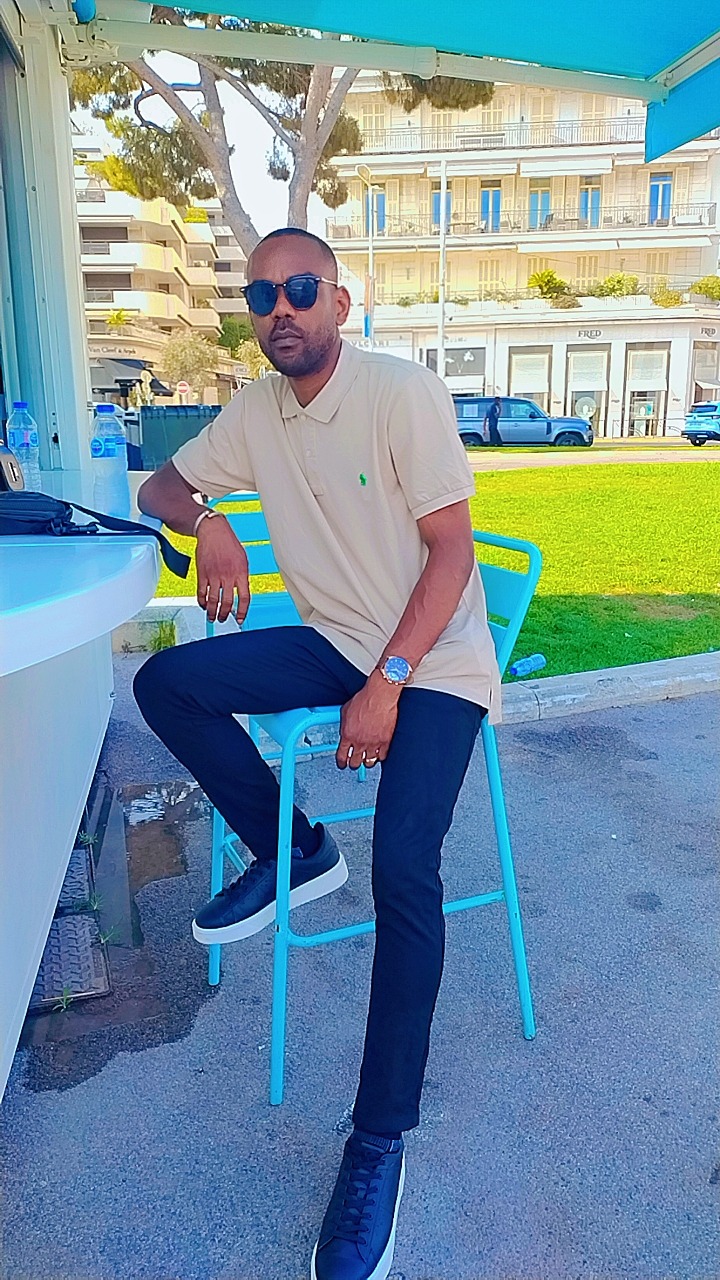 Profil de Donald, 42 ans, Escort TS Monaco à Daméraucourt