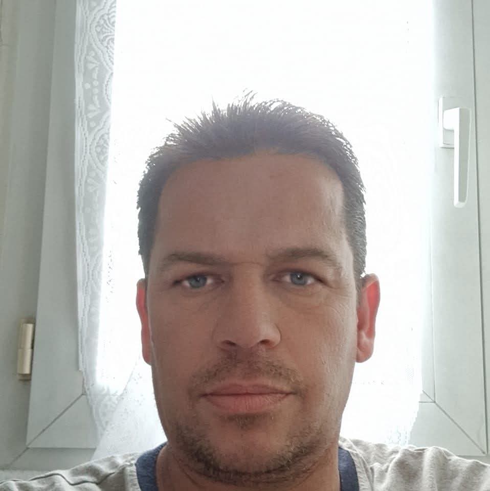 Profil de Hackim, 50 ans, Escort TS Monaco à Courgeon