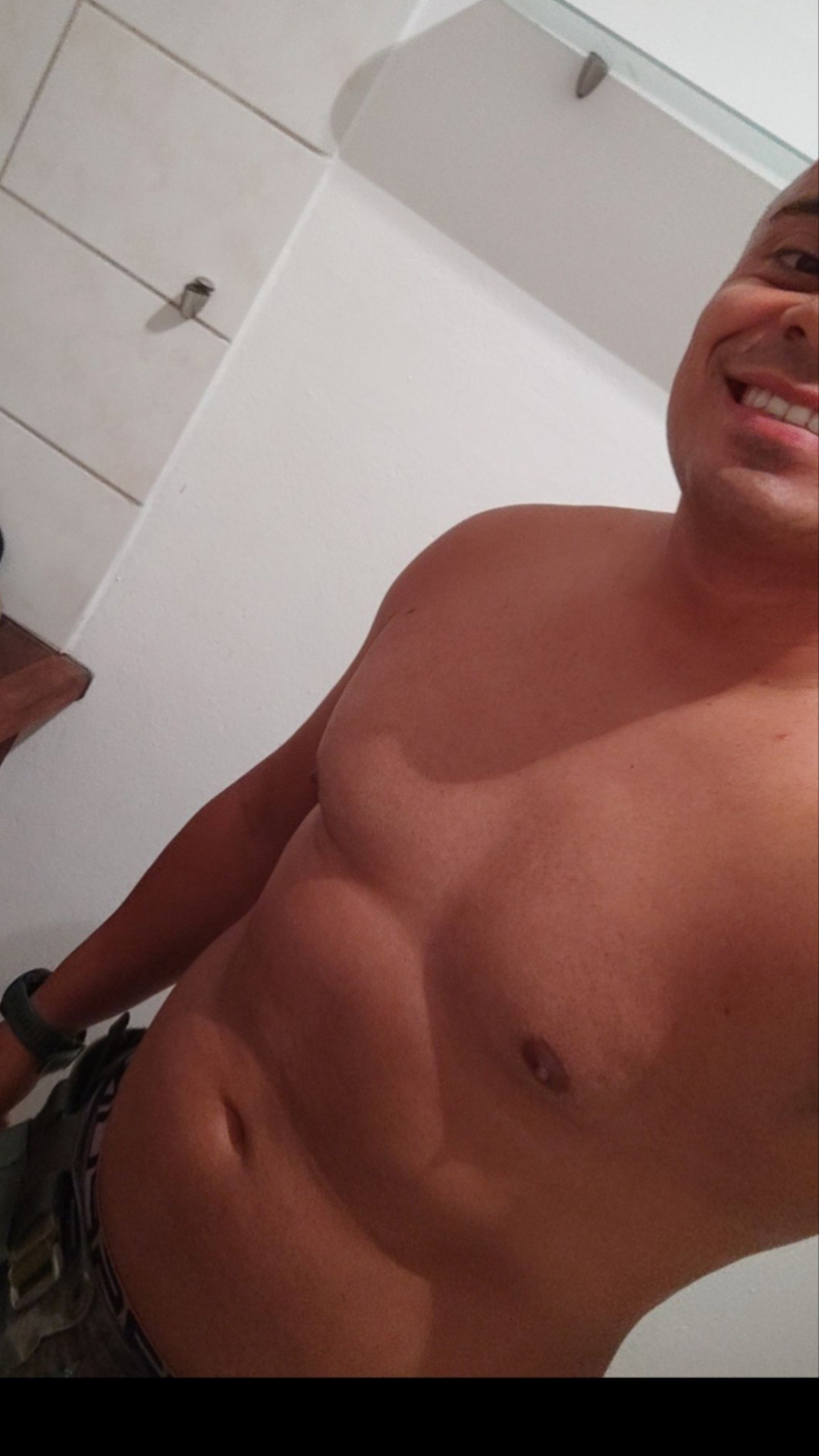 Profil de Jovani, 29 ans, Escort TS Monaco à Raix