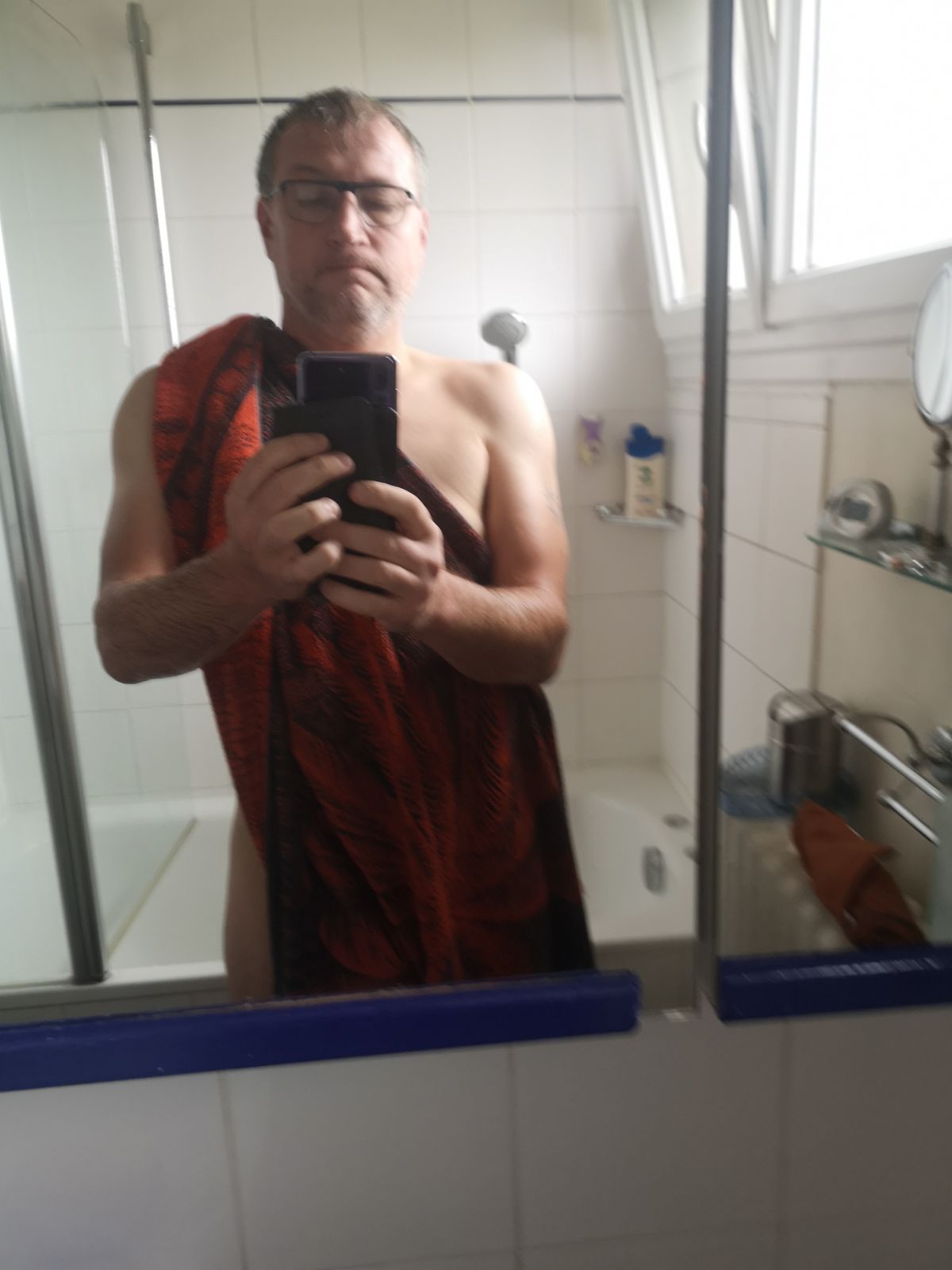 Profil de Emrah, 53 ans, Escort TS Monaco à Offendorf