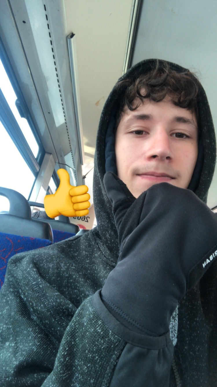 Profil de Schneider, 19 ans, Escort TS Monaco à Géry