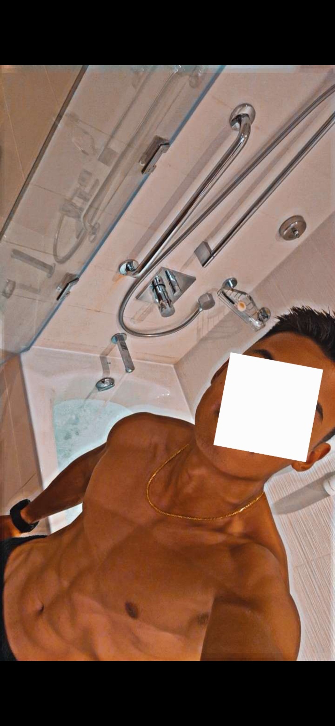 Profil de Jhonatan, 22 ans, Escort TS Monaco à Bernay