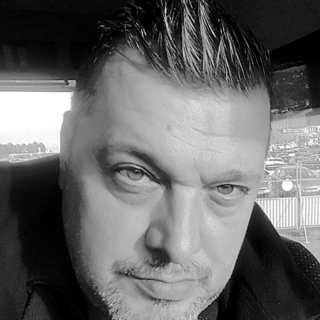 Profil de Vladislaw, 54 ans, Escort TS Monaco à Bucamps
