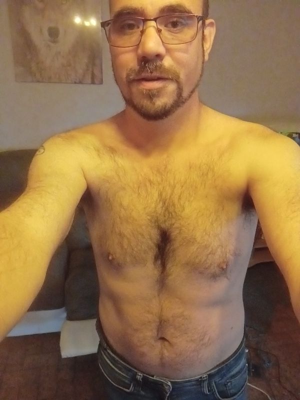Profil de Veasna, 38 ans, Escort TS Monaco à Léon