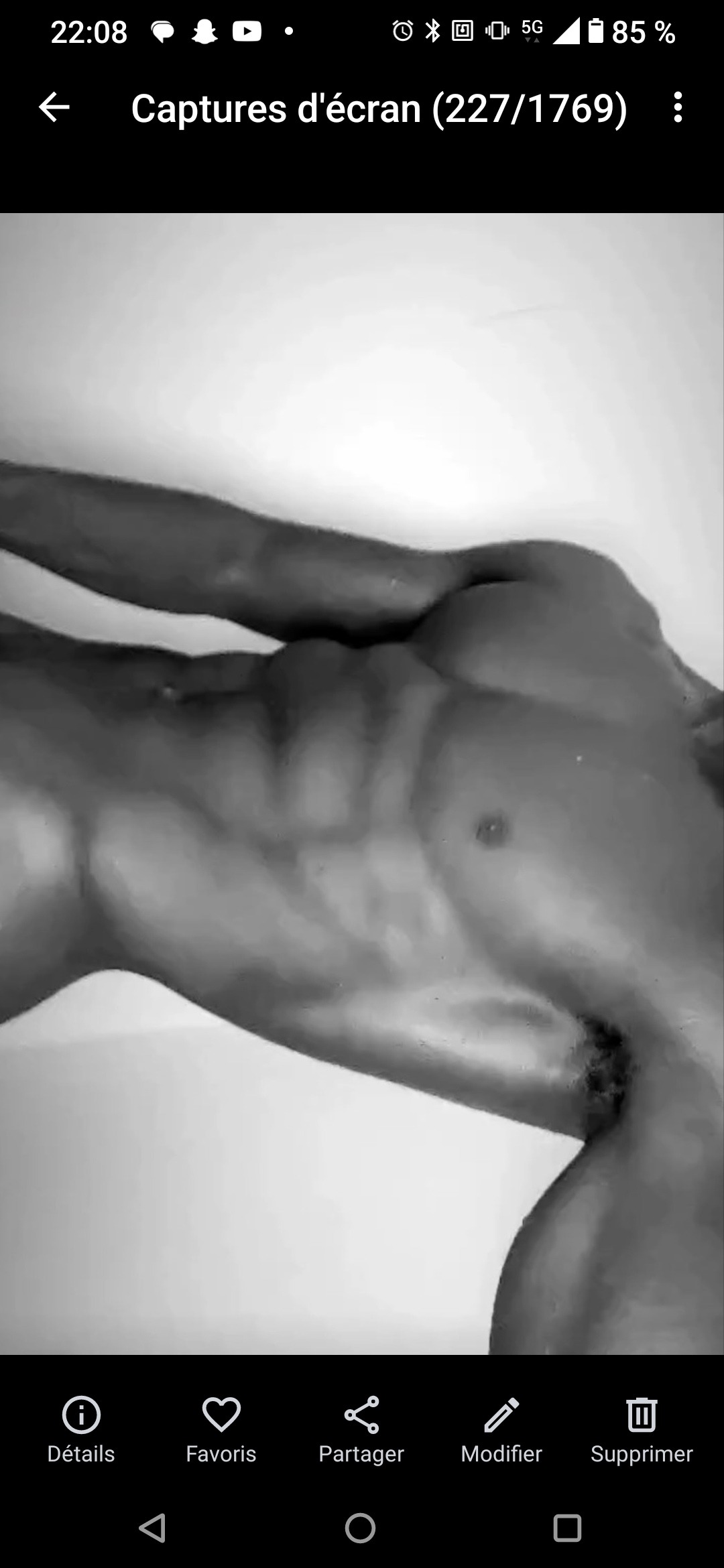 Profil de Leonid, 22 ans, Escort TS Monaco à Bâgé-le-Châtel