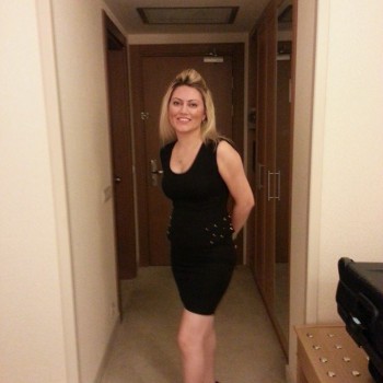 Profil de Farida, 33 ans, Escort TS Monaco à Saraz