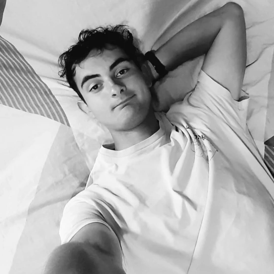Profil de Feyyaz, 19 ans, Escort TS Monaco à Chenon