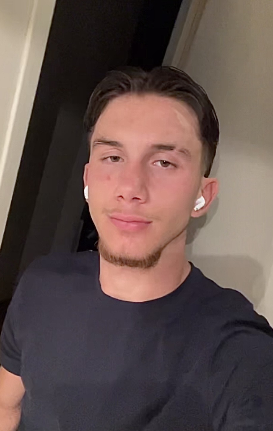 Profil de Carlu, 20 ans, Escort TS Monaco à Rillans