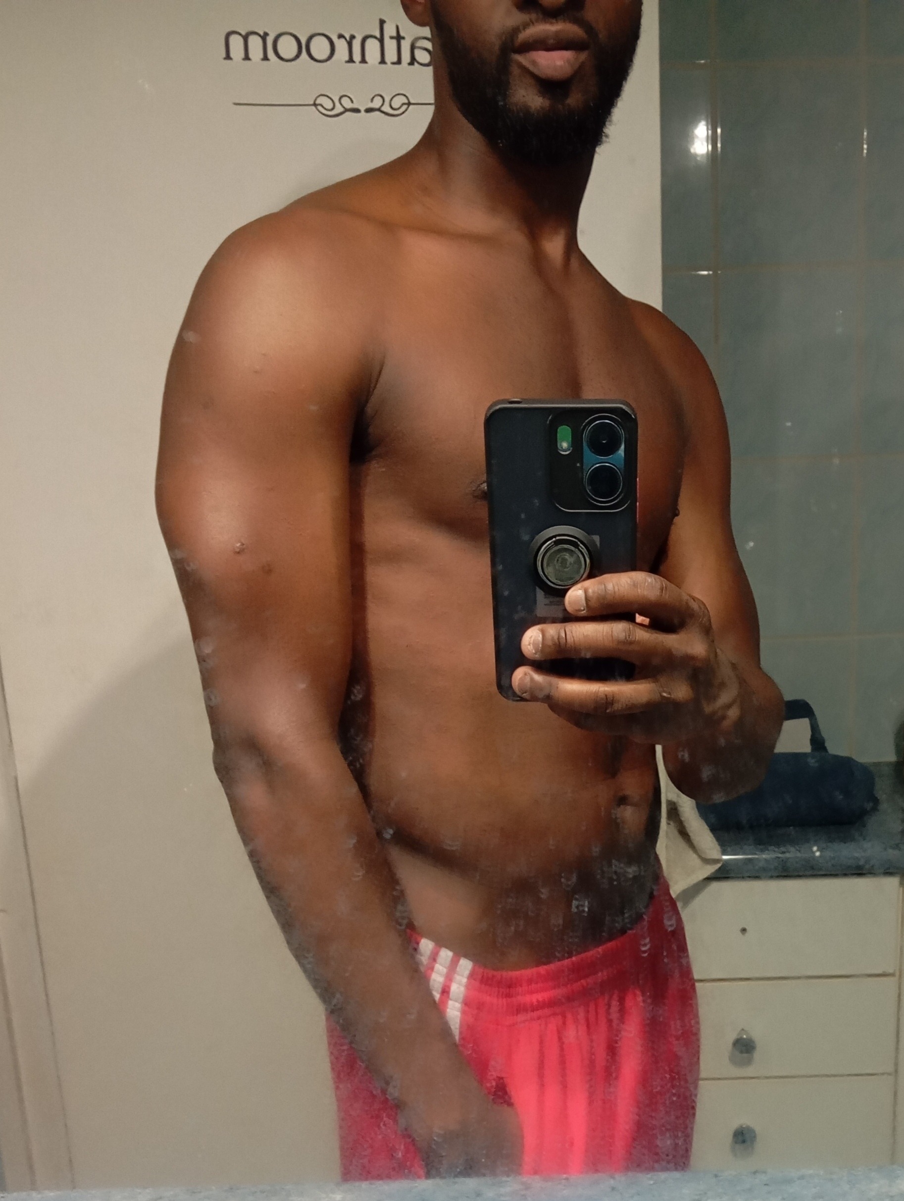 Profil de Jaleel, 29 ans, Escort TS Monaco à Jaux
