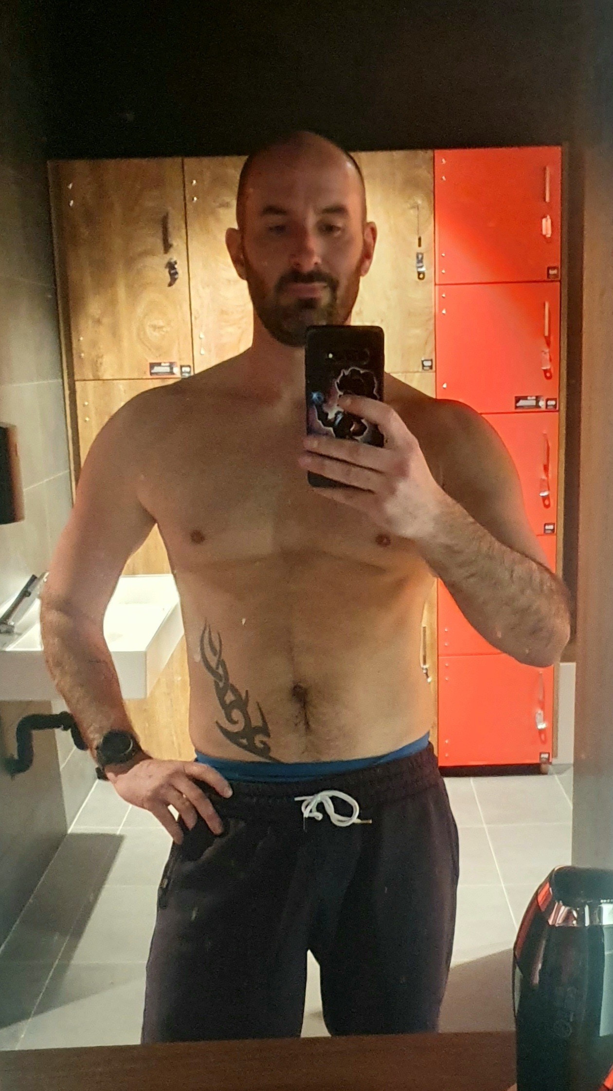 Profil de Anthime, 40 ans, Escort TS Monaco à Saintines