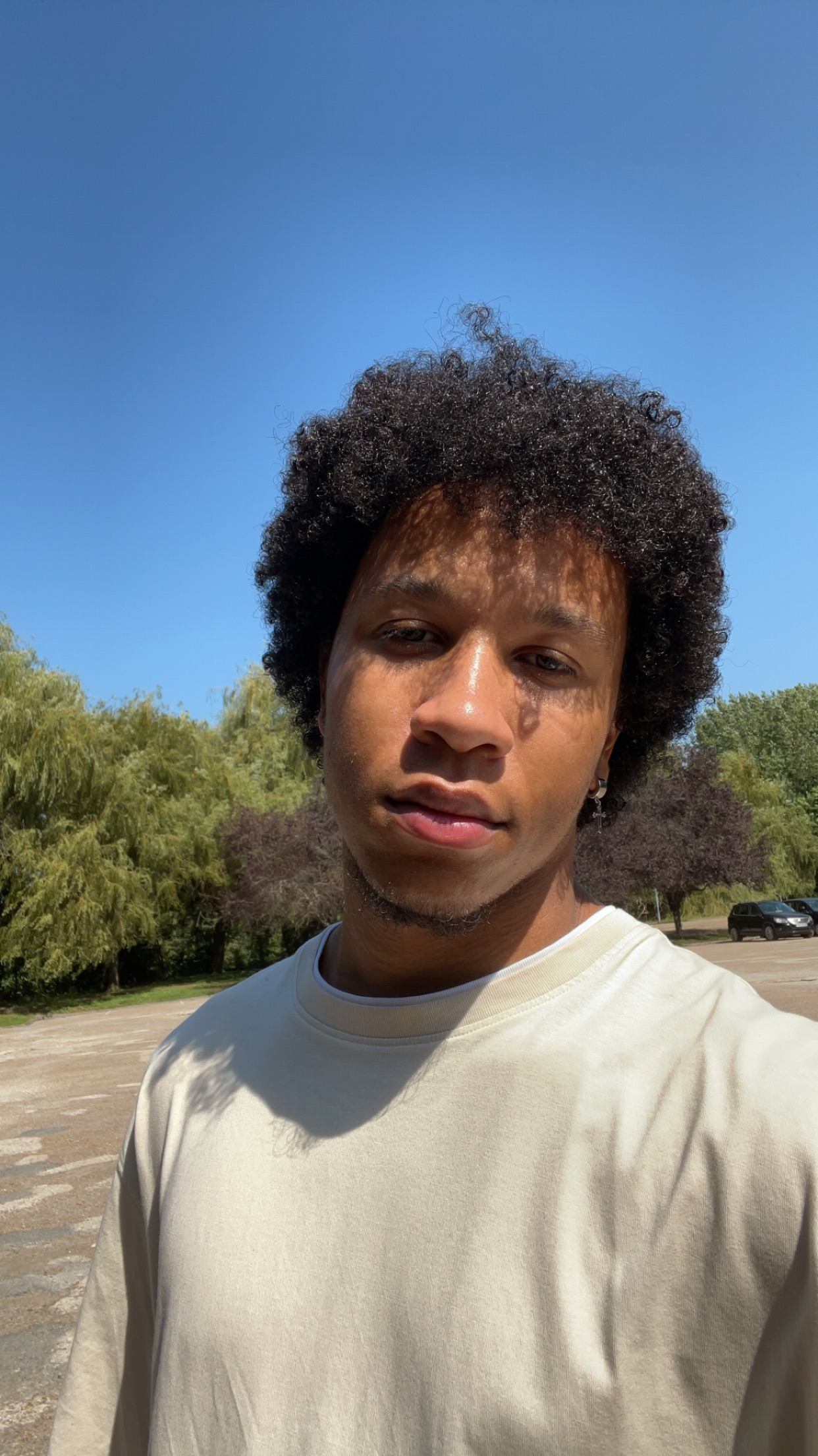 Profil de Hasim, 22 ans, Escort TS Monaco à Hellimer