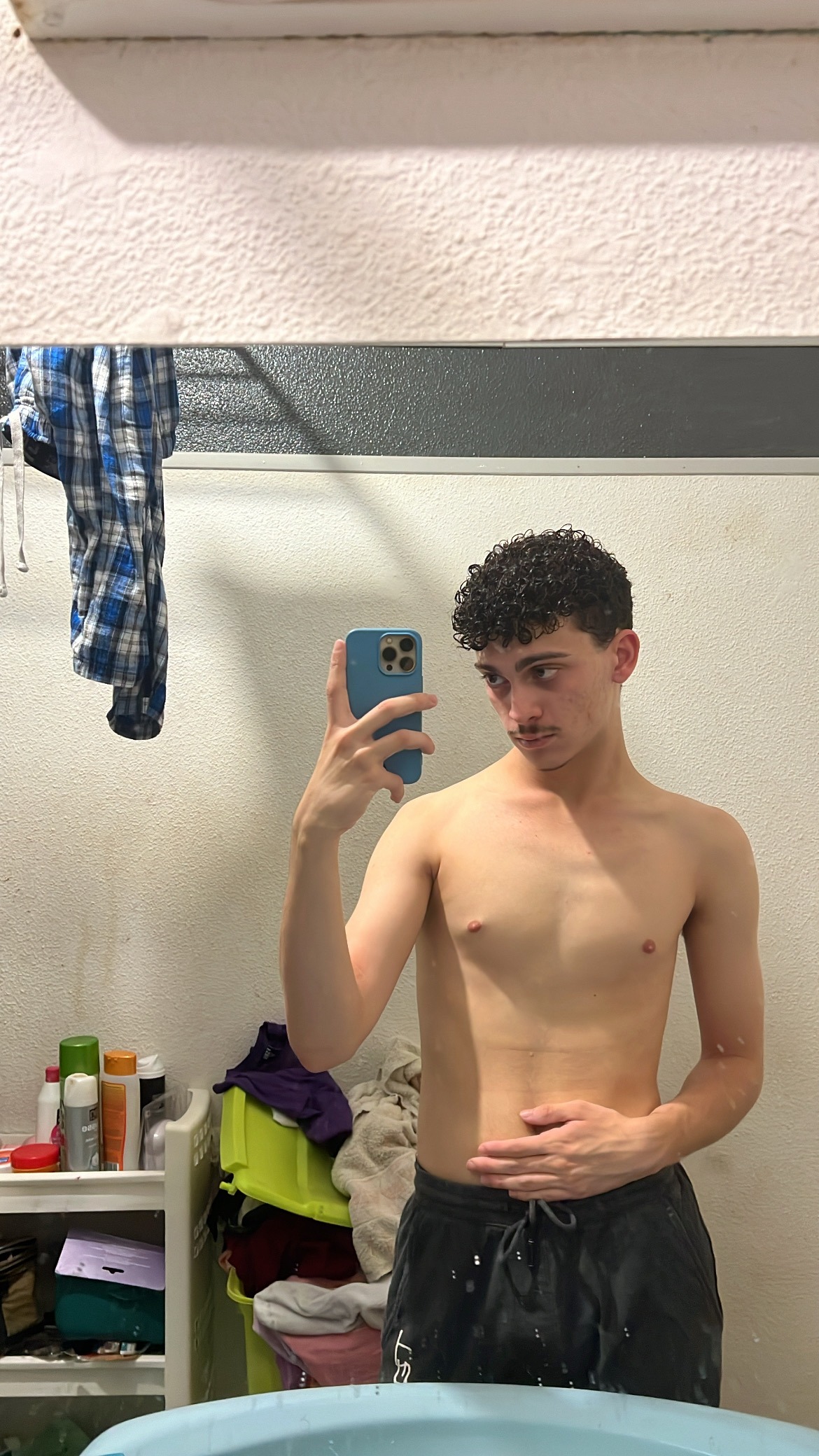 Profil de Hugh, 20 ans, Escort TS Monaco à Lafraye