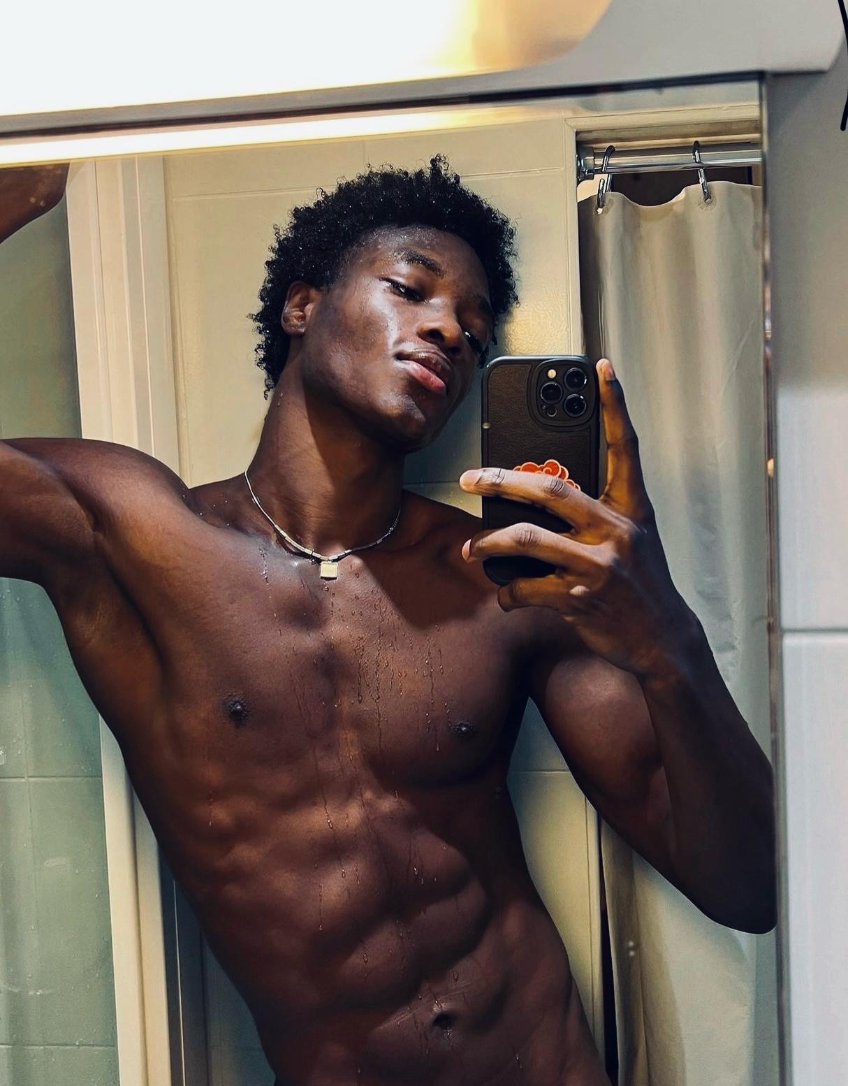 Profil de Badiss, 29 ans, Escort TS Monaco à Générac