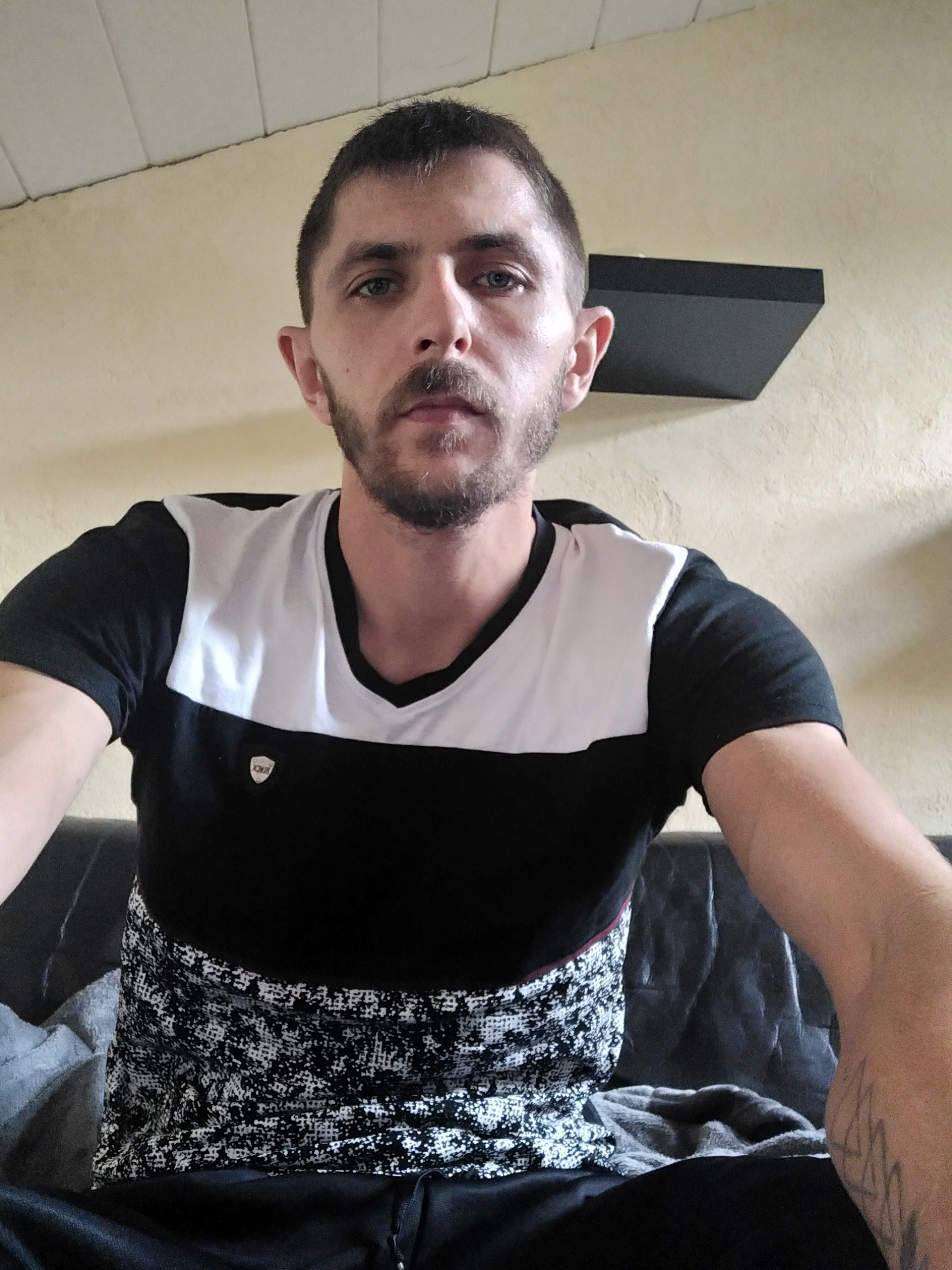 Profil de Petter, 33 ans, Escort TS Monaco à Blicourt