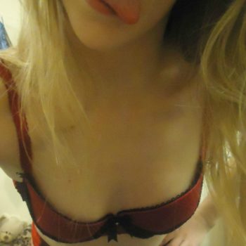 Profil de Cyane, 27 ans, Escort TS Monaco à Saint-Riquier-ès-Plains