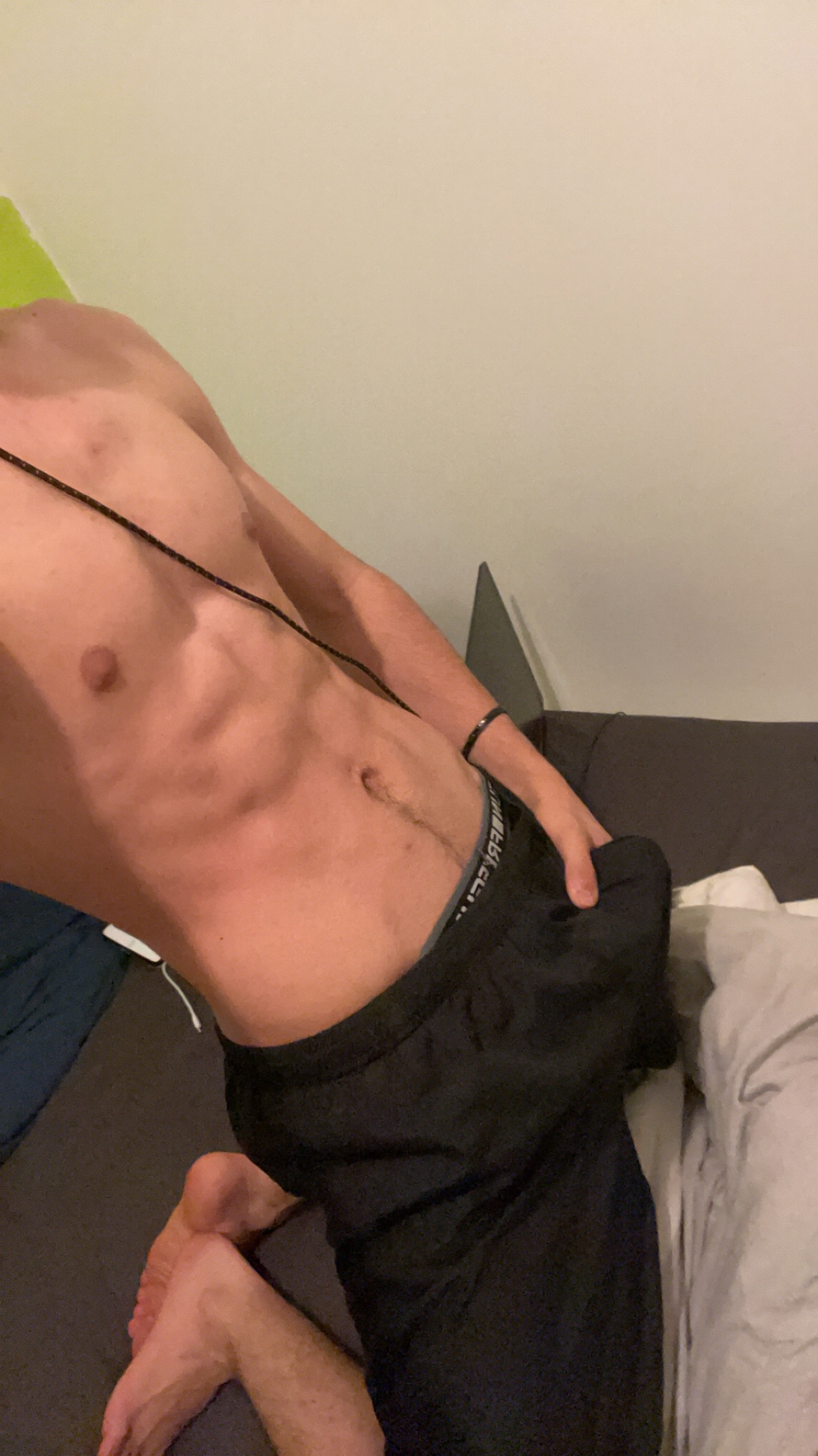 Profil de Tugdual, 20 ans, Escort TS Monaco à Cépie