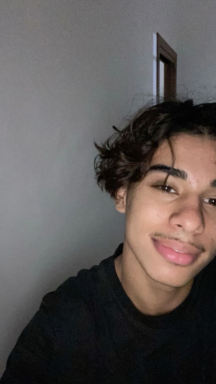 Profil de Jaures, 18 ans, Escort TS Monaco à Lasson