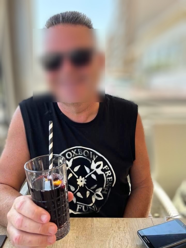 Profil de Robin, 54 ans, Escort TS Monaco à Brasseuse