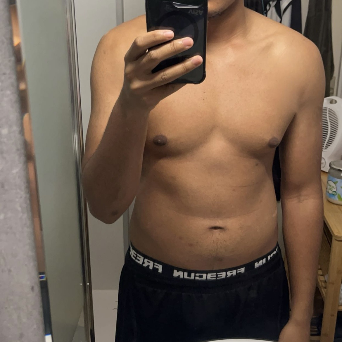 Profil de Yiannis, 21 ans, Escort TS Monaco à Auris