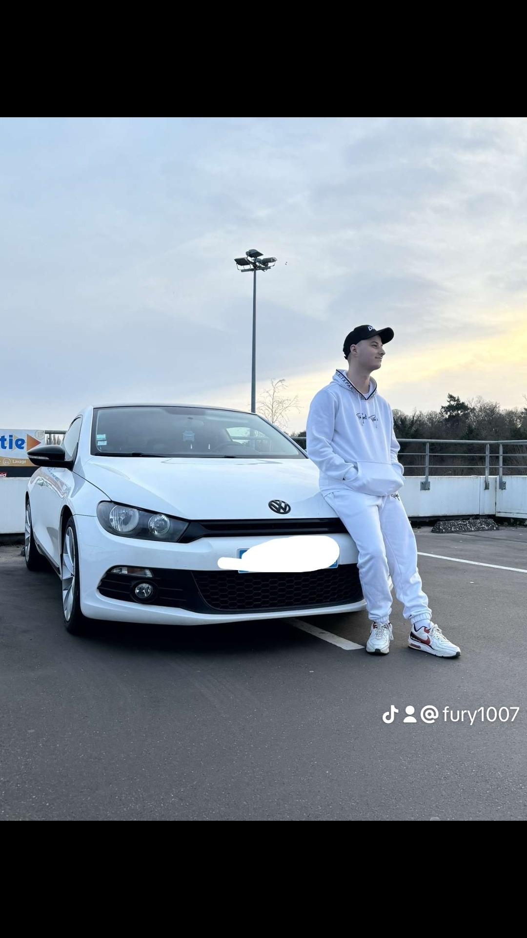 Profil de Baptyste, 23 ans, Escort TS Monaco à Iville